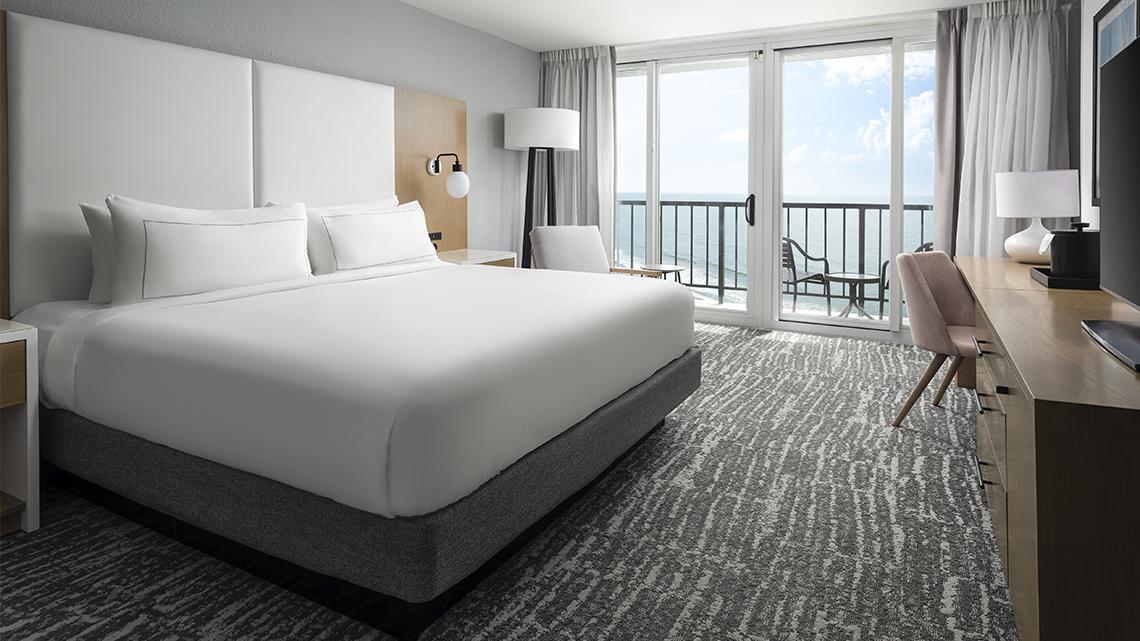 An Oasis ‍of⁤ Luxury and Relaxation at Hilton Playa Del ⁣Carmen